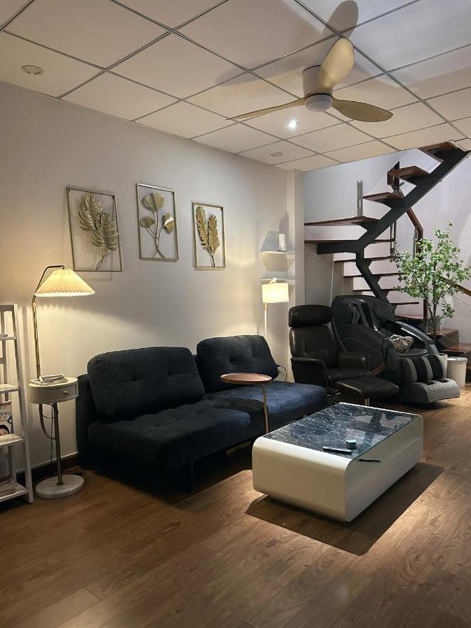 Gachilly House - Your Cozy Home In The Heart Of The Bmt City บวนมาถวต ภายนอก รูปภาพ